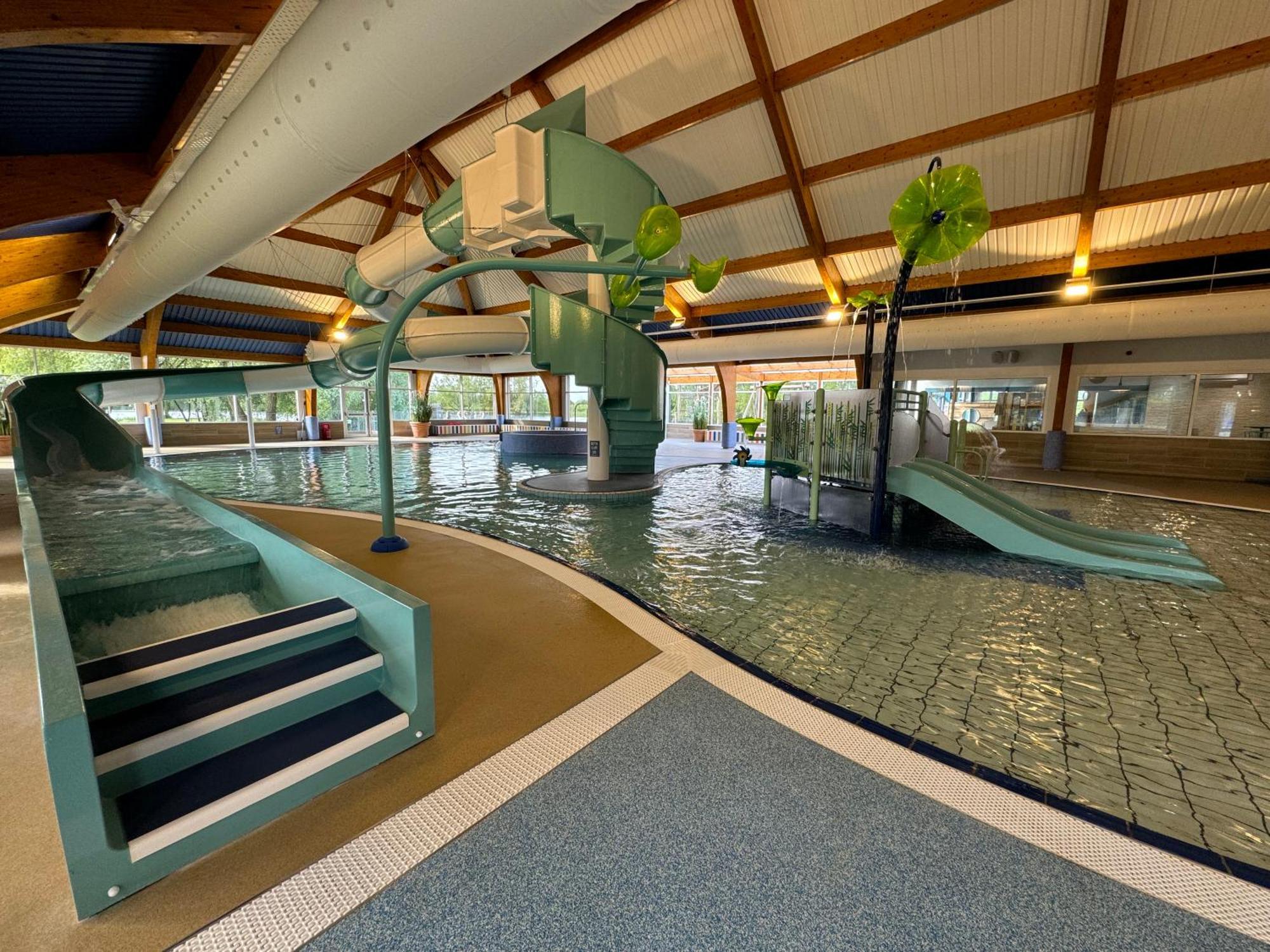 Lilly Pad Villa เซาธ์เซอร์นีย์ ภายนอก รูปภาพ